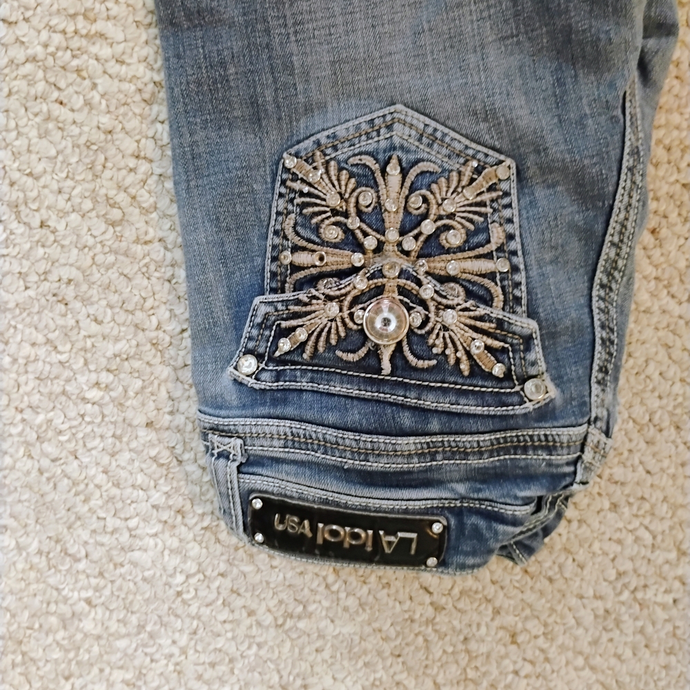 L.A. Idol Flare Jeans in Distressed Blue - Picture 5 of 6